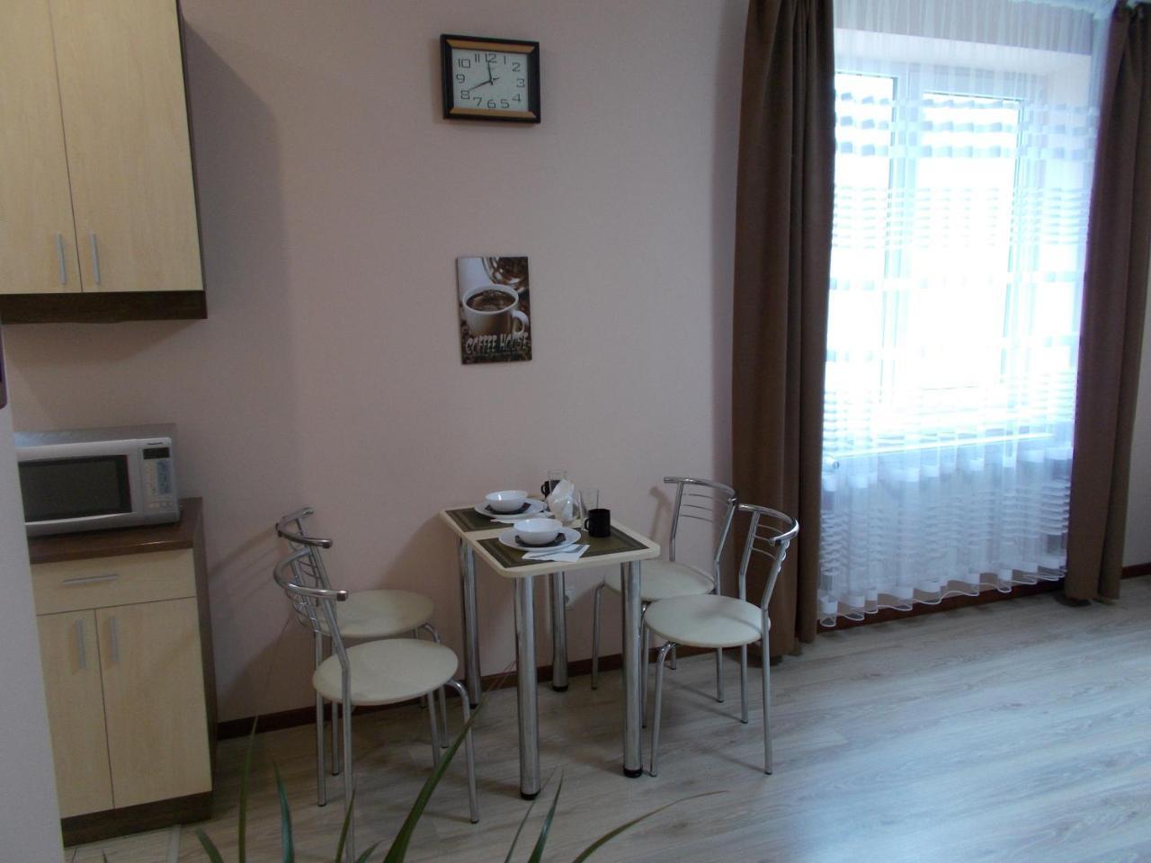 Apartment Near The Forum Mall Lviv Kültér fotó