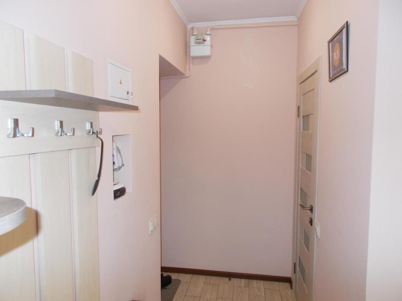 Apartment Near The Forum Mall Lviv Kültér fotó